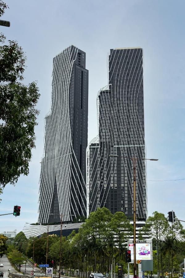 Arte Mont Kiara By Airhost Apartment Kuala Lumpur Bagian luar foto