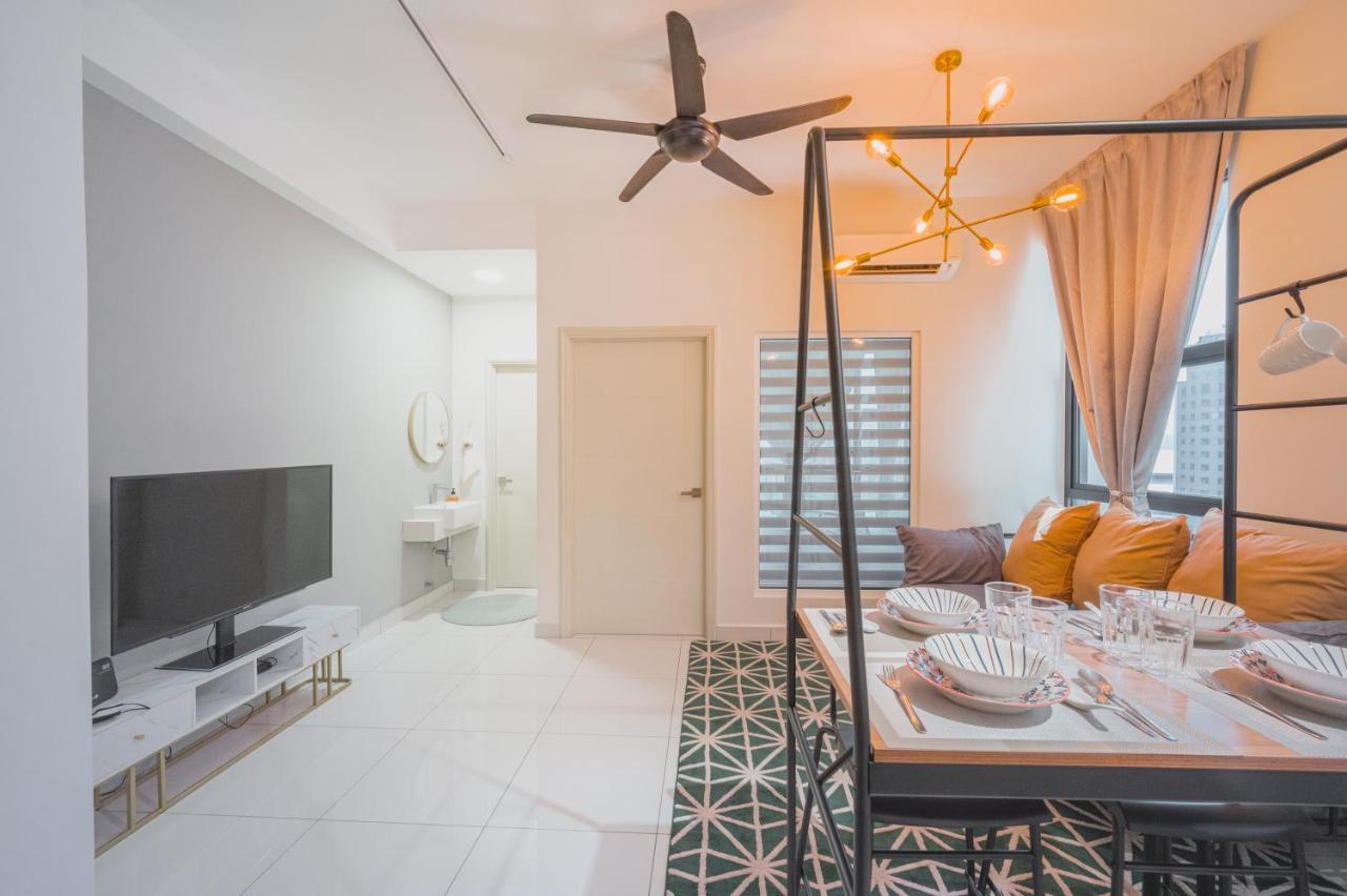Arte Mont Kiara By Airhost Apartment Kuala Lumpur Bagian luar foto