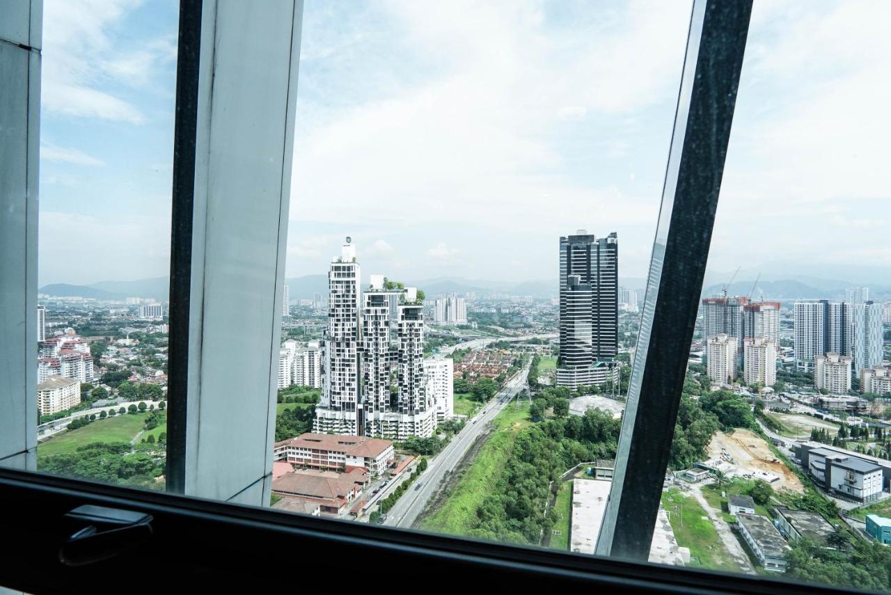 Arte Mont Kiara By Airhost Apartment Kuala Lumpur Bagian luar foto