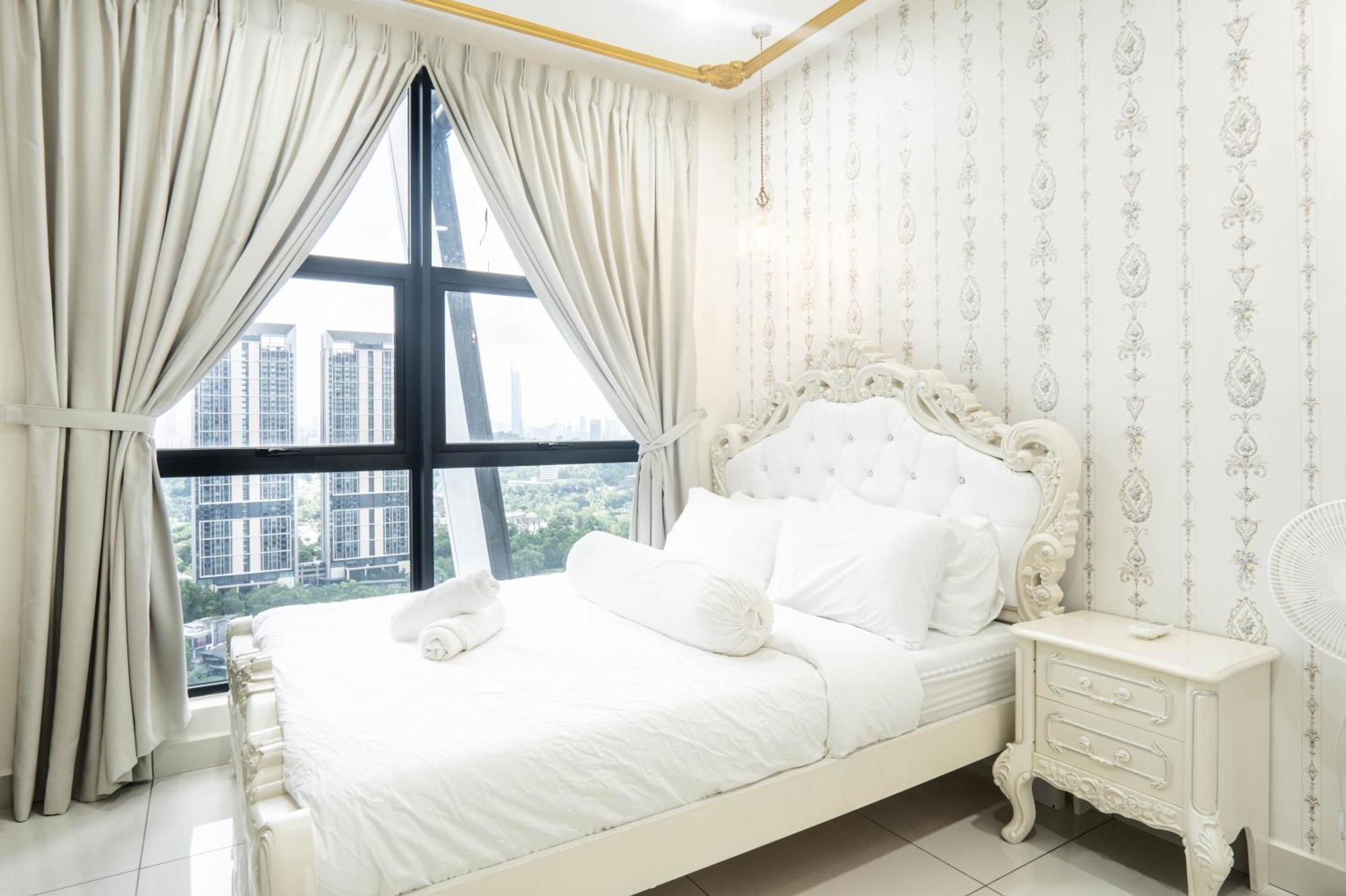 Arte Mont Kiara By Airhost Apartment Kuala Lumpur Bagian luar foto
